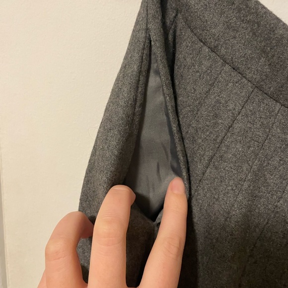 Grey wool skirt - Picture 4 of 5